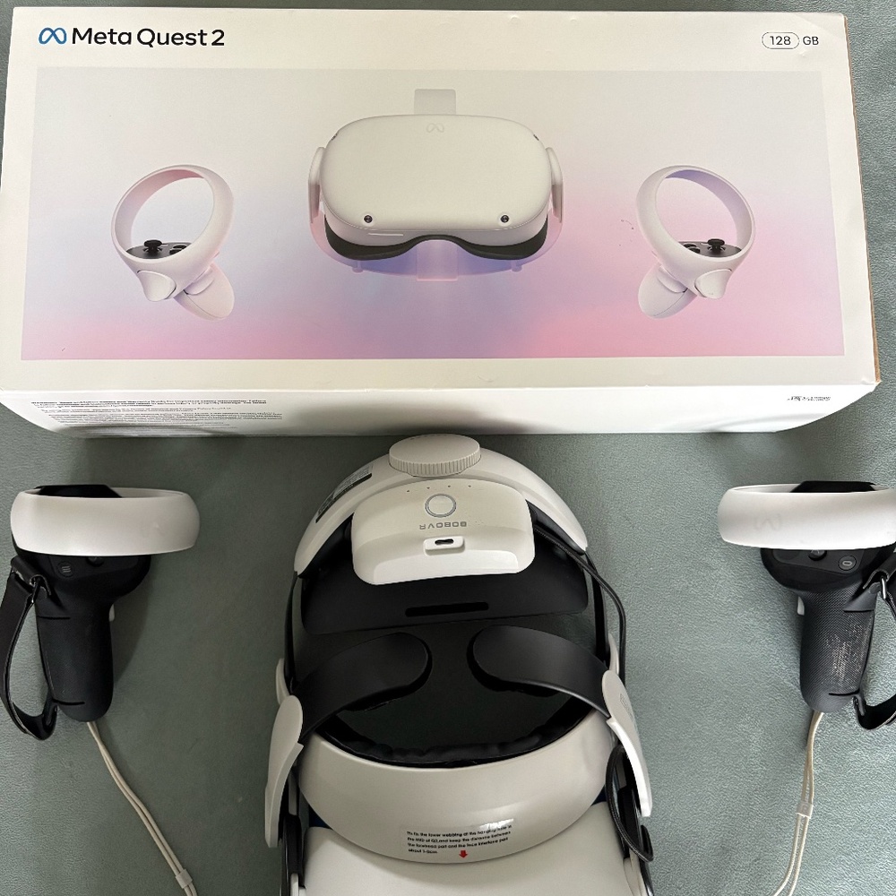 Oculus Meta Quest 2 Advanced All-In-One Virtual Reality Headset